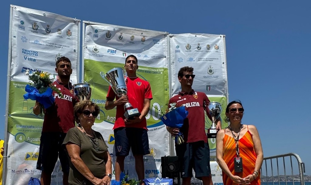 podio assoluto traversata dello stretto 2024