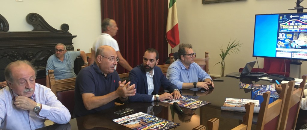 conferenza stampa presentazione