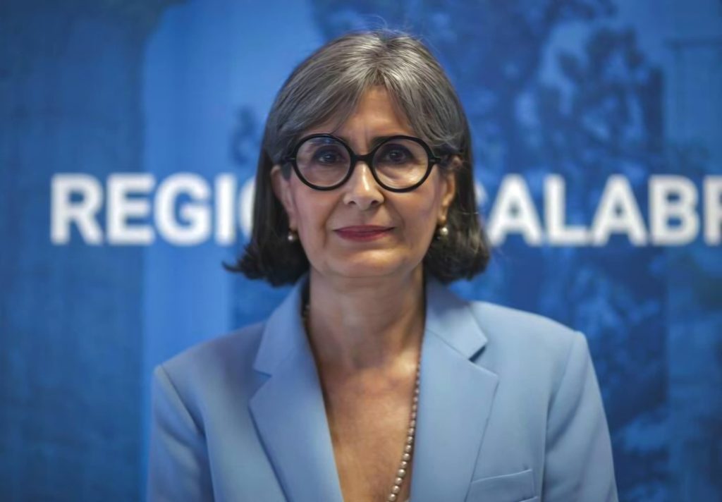 assessore caracciolo