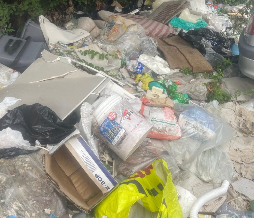 Discarica di materiale edile