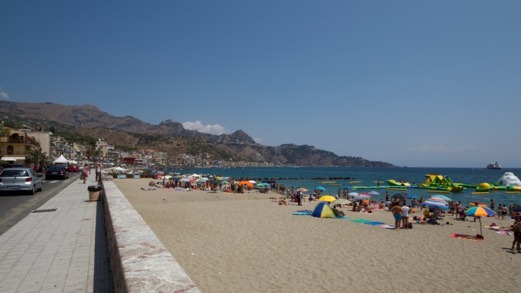 Lungomare Giardini Naxos