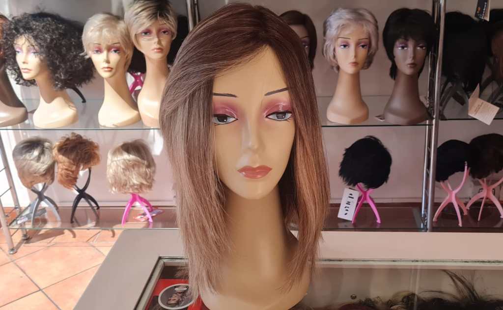 Parrucca con capelli veri