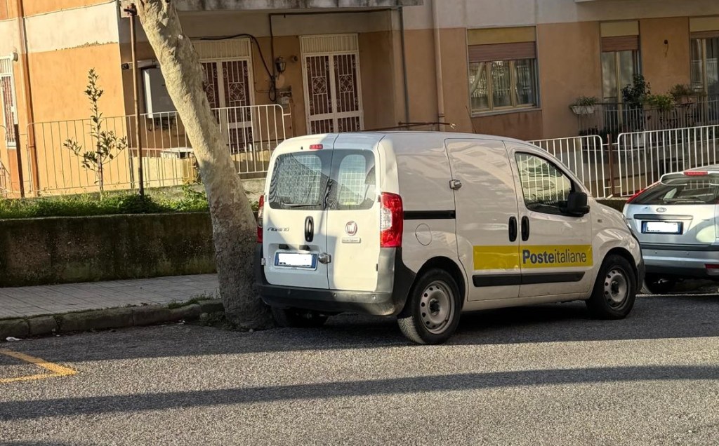 poste parcheggi