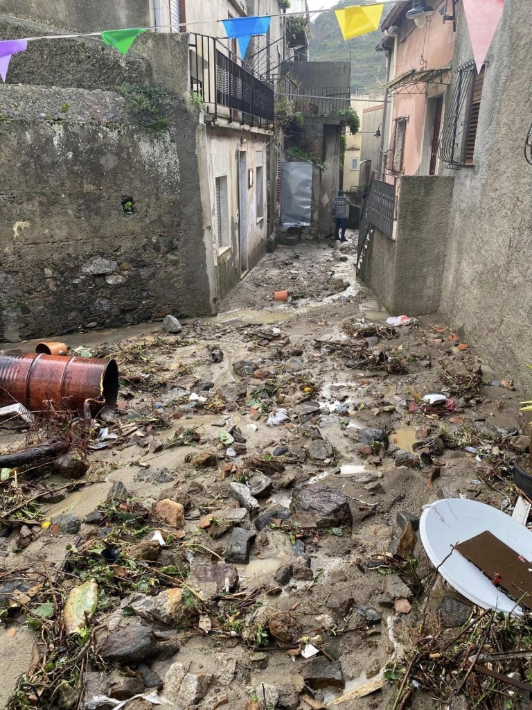 nubifragio saponara 2 febbraio 2025