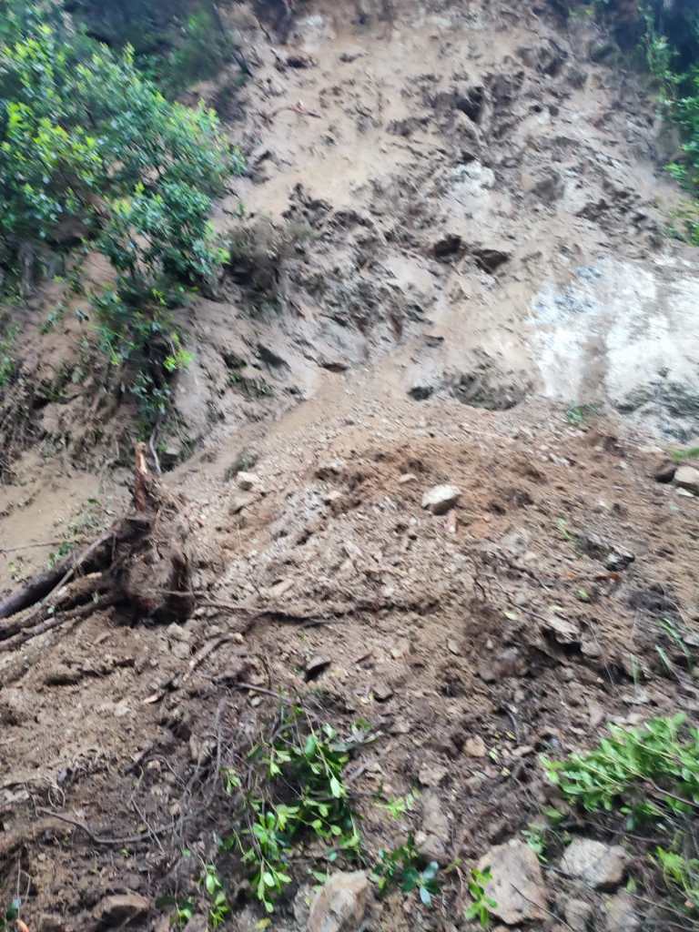 Frana salita San Michele