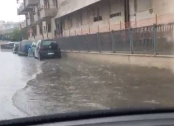 Via Don Blasco allagata