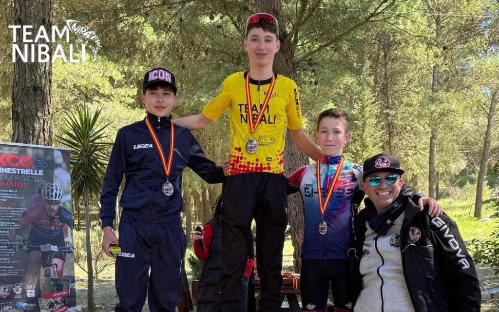 giglia sul gradino più alto del podio