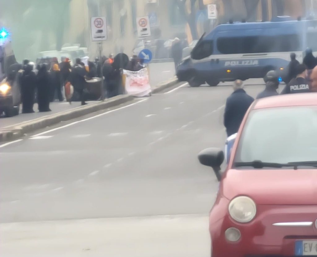 polizia corteo