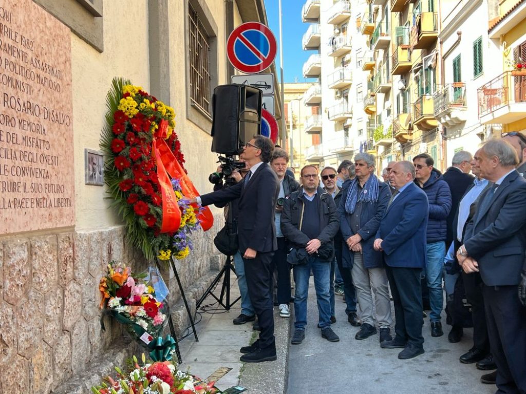 Corona per Pio La Torre