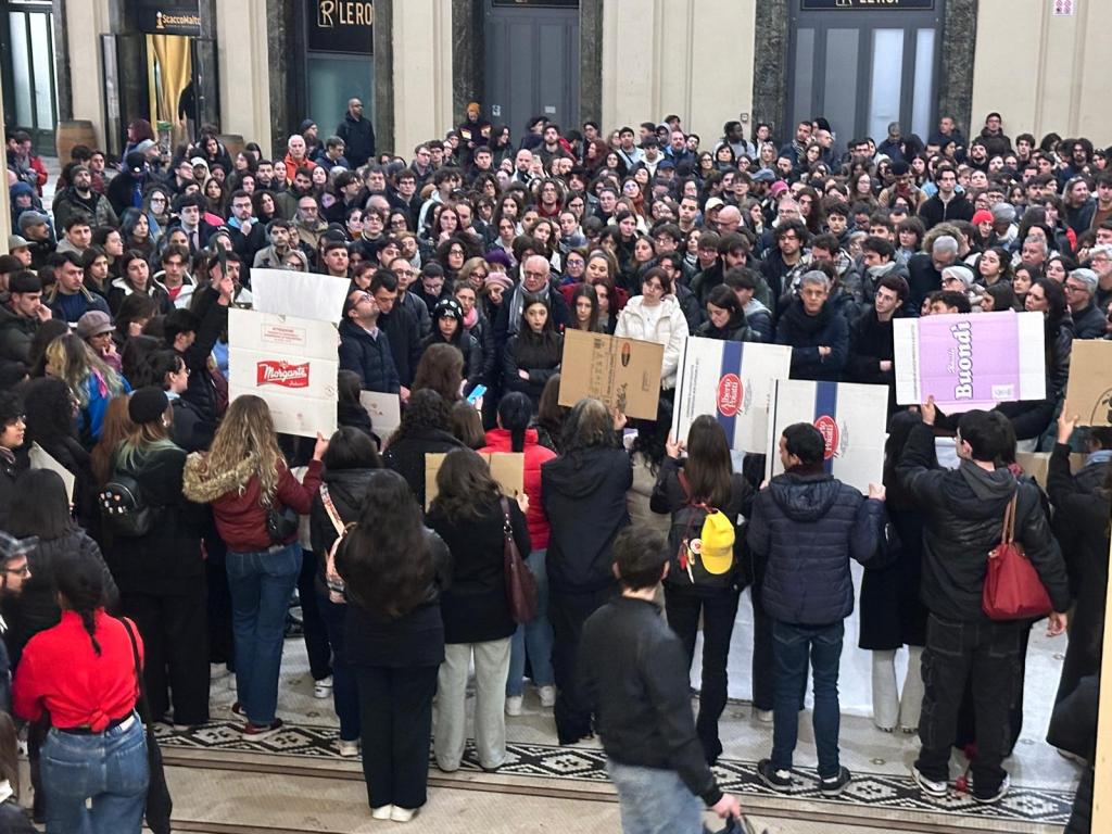 Corteo Sara Campanella