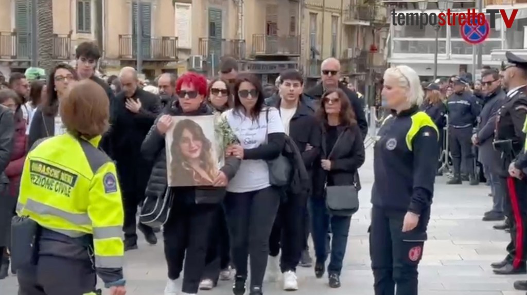 funerali Sara Campanella 