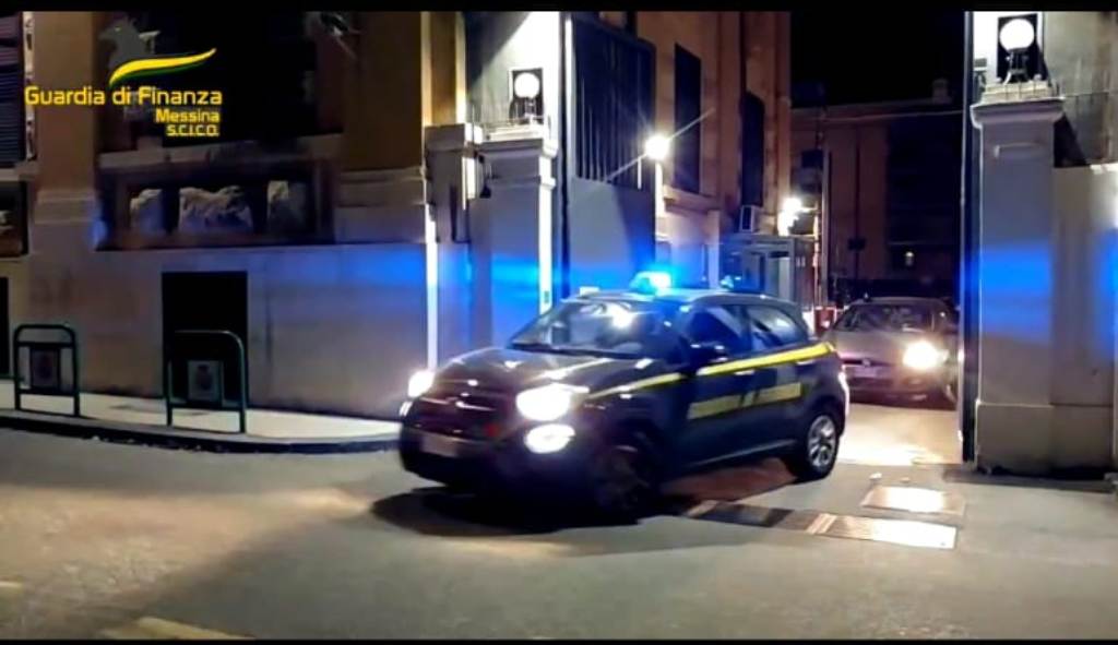 messina indagati retroscena scommesse on line sequestro gioielli agenzie