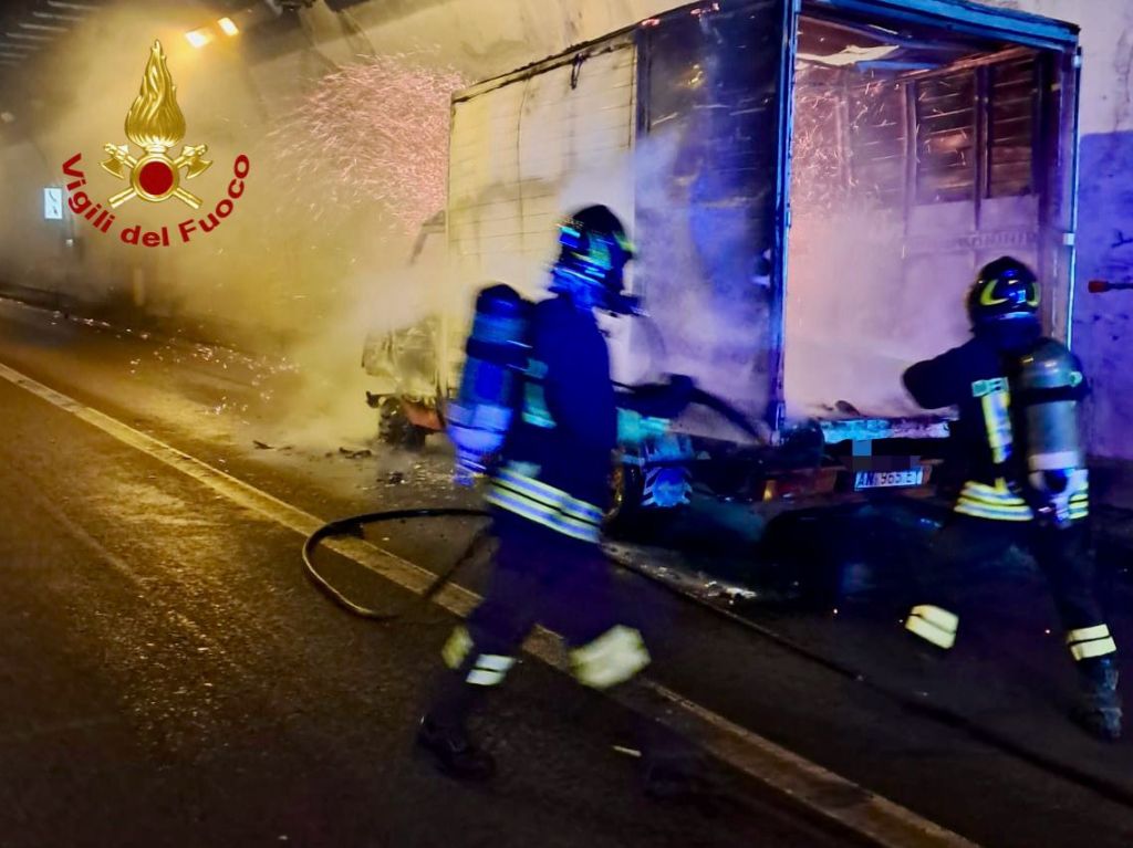 incendio galleria telegrafo