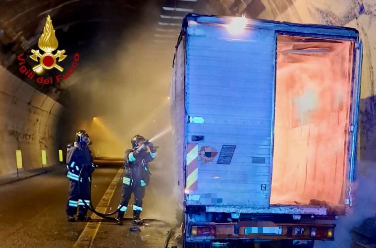 incendio galleria telegrafo