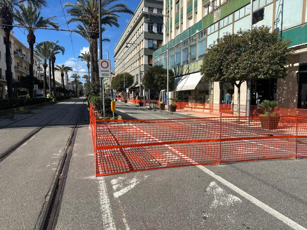 lavori isola pedonale viale san martino