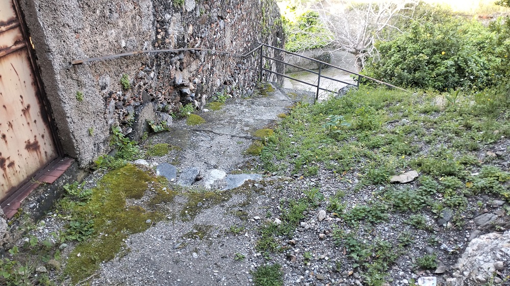 scalinata chiesa mili