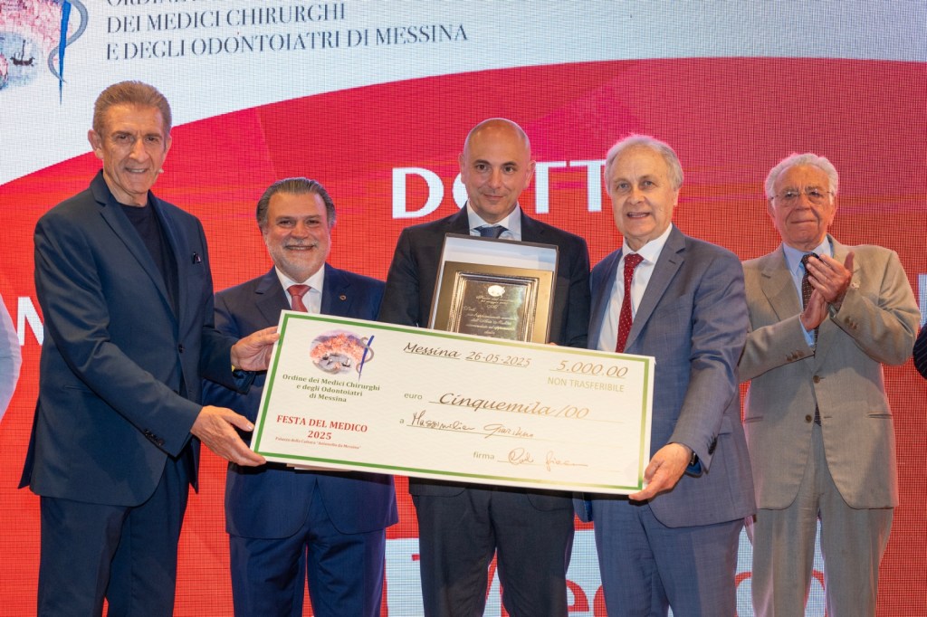 Massimiliano Giardina premiato miglior medico