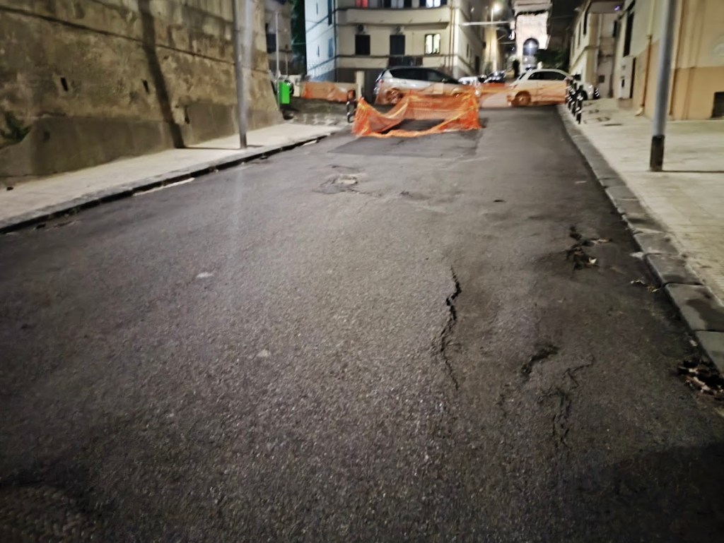 cedimento stradale via delle carceri