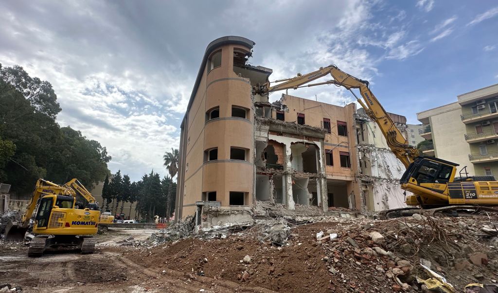 demolizioni città del ragazzo