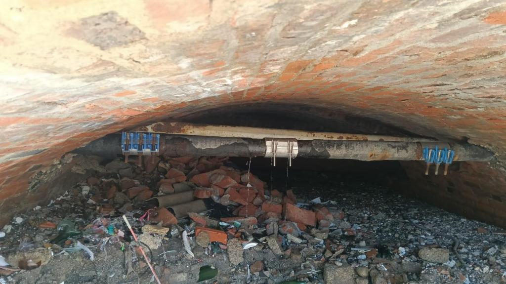 riparazione perdita d'acqua fondo Basile