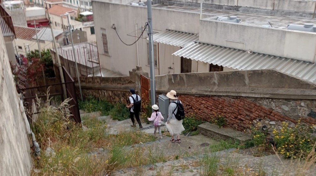 scalinata parco aldo moro