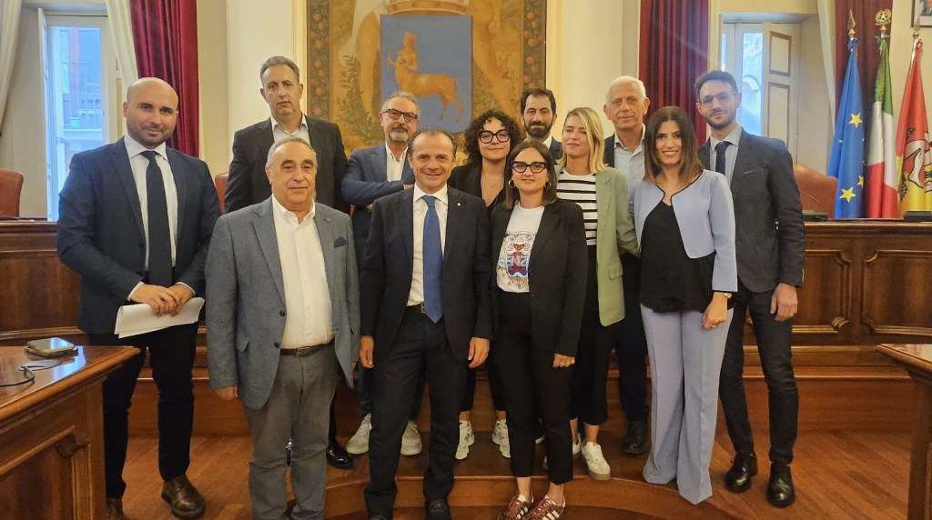 taormina social city