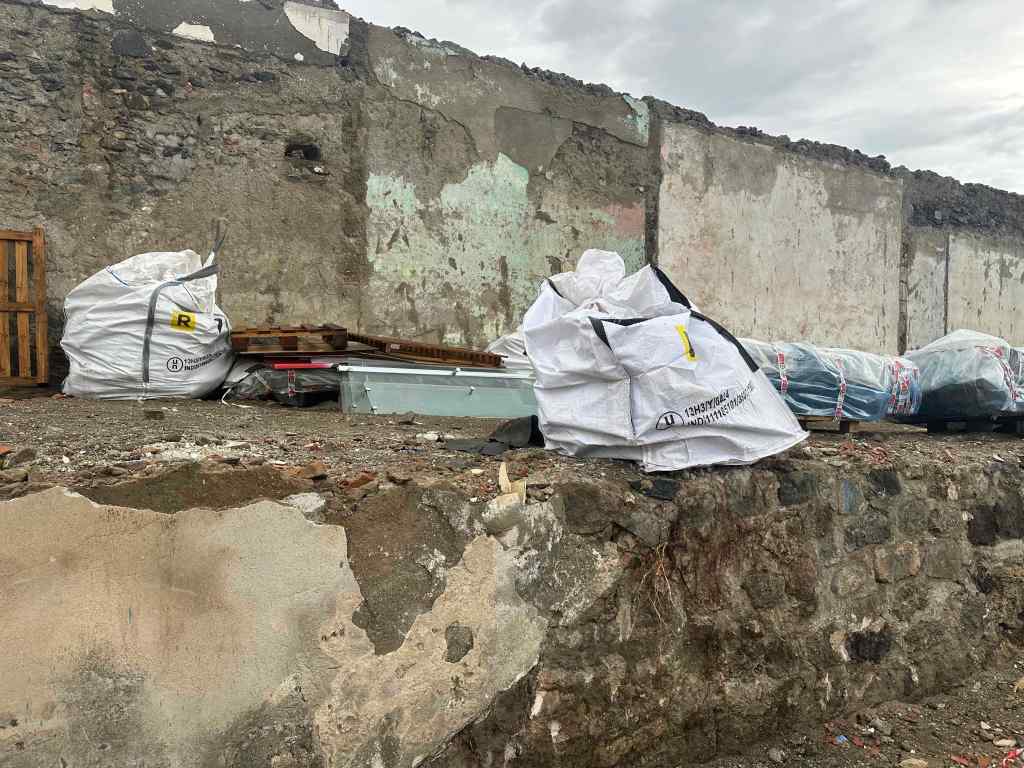 via Bonsignore demolizioni