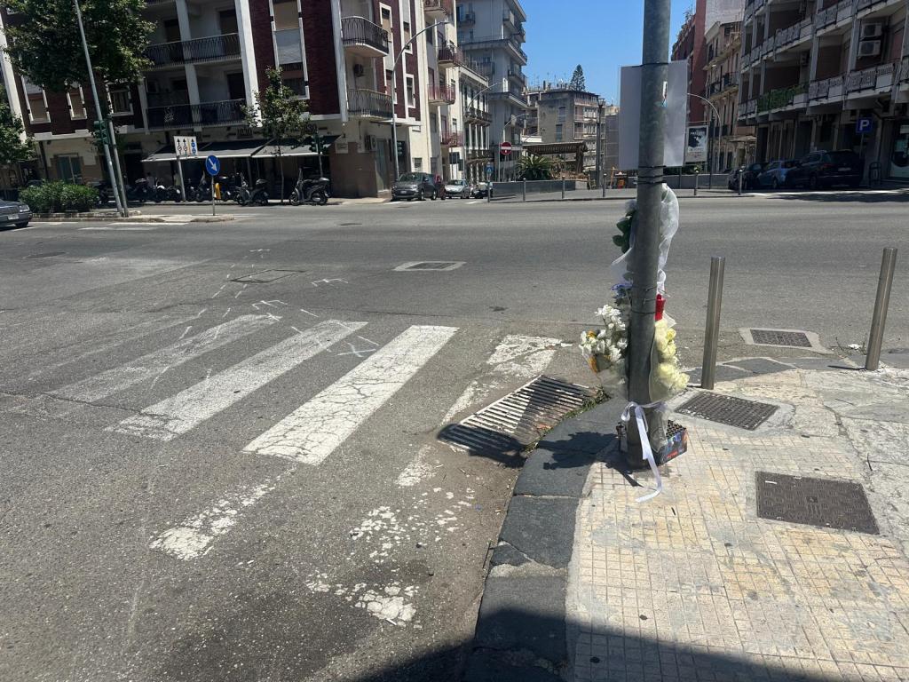 Incidente in via Garibaldi, muore 17enne