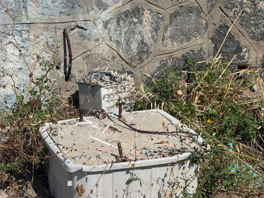 rimozione carcasse barche a pace 1