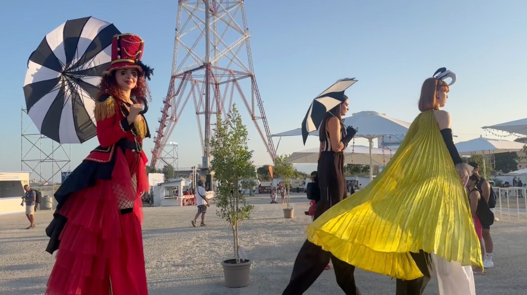 Messina street fish 2025