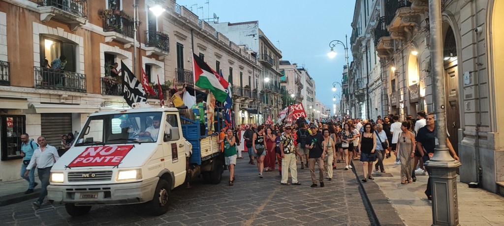 Corteo no ponte 2025