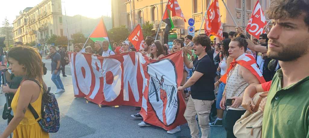 corteo no ponte 2025