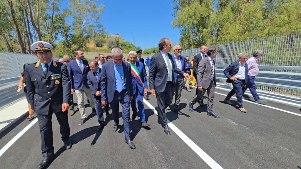 Spadafora, riapre il viadotto per San Martino