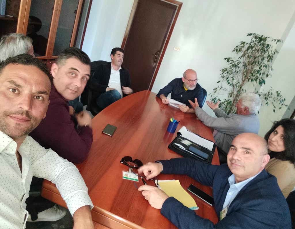 Incontro sulle feluche 