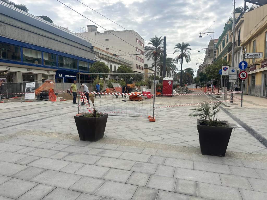 lavori via Maddalena 