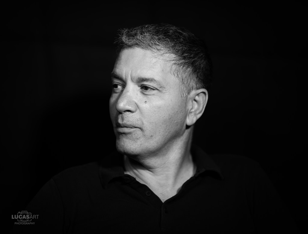 Antonio Multari in una fotografia di Rosario Lucà