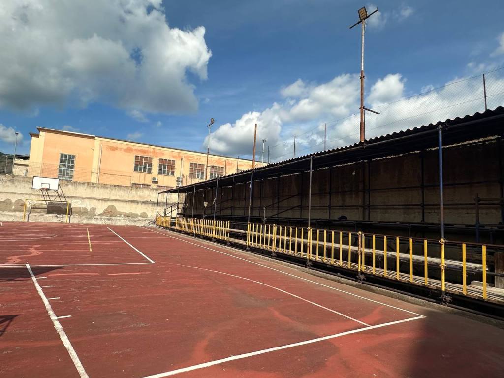 Campo sportivo. San Matteo a Giostra, quando la parrocchia combatte il degrado