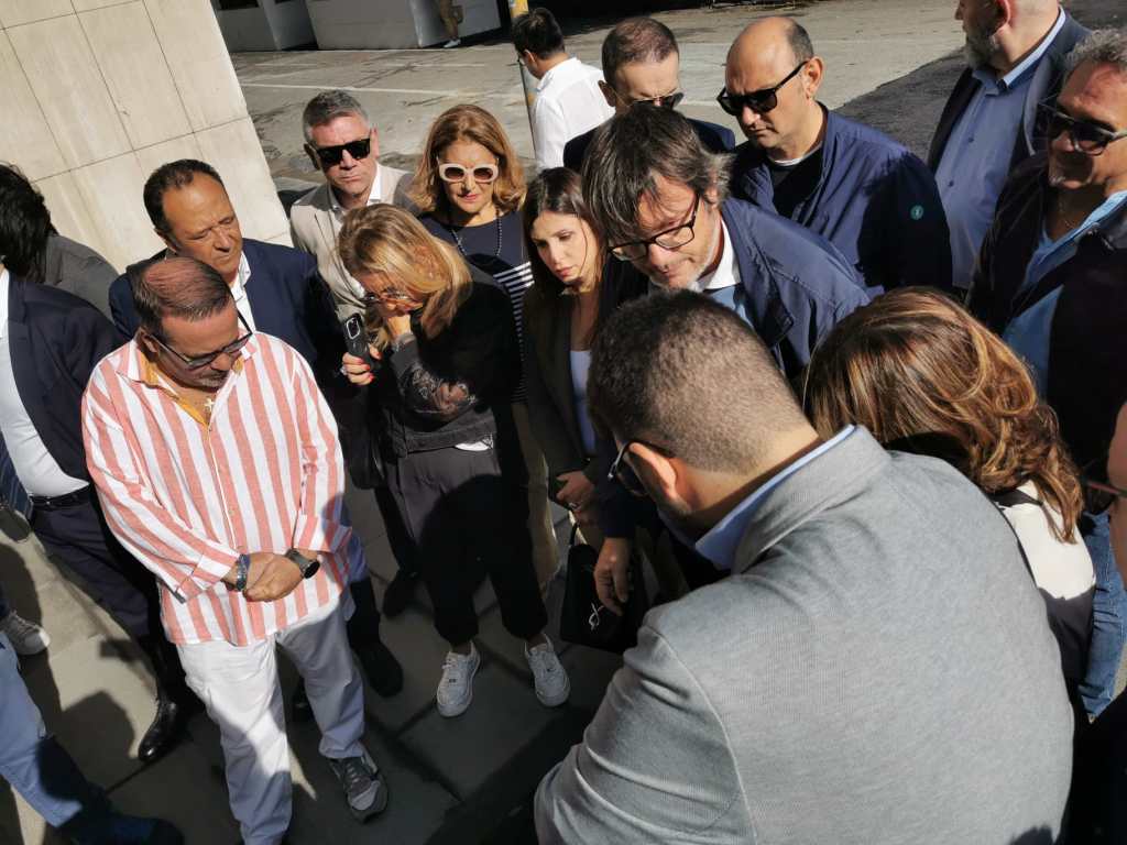 Sopralluogo isola pedonale