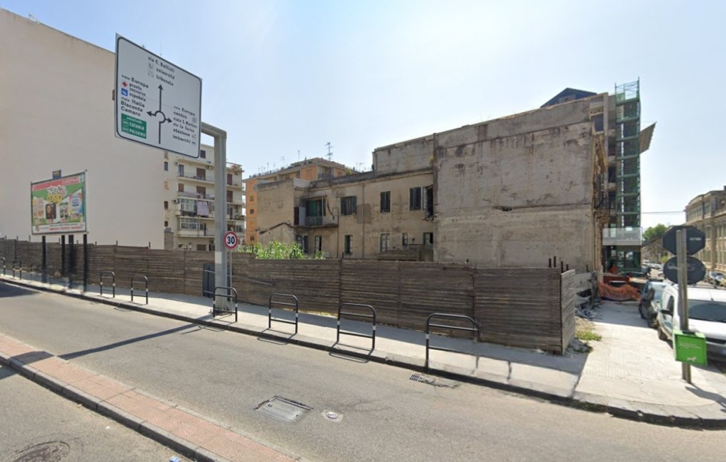 via catania area studentato