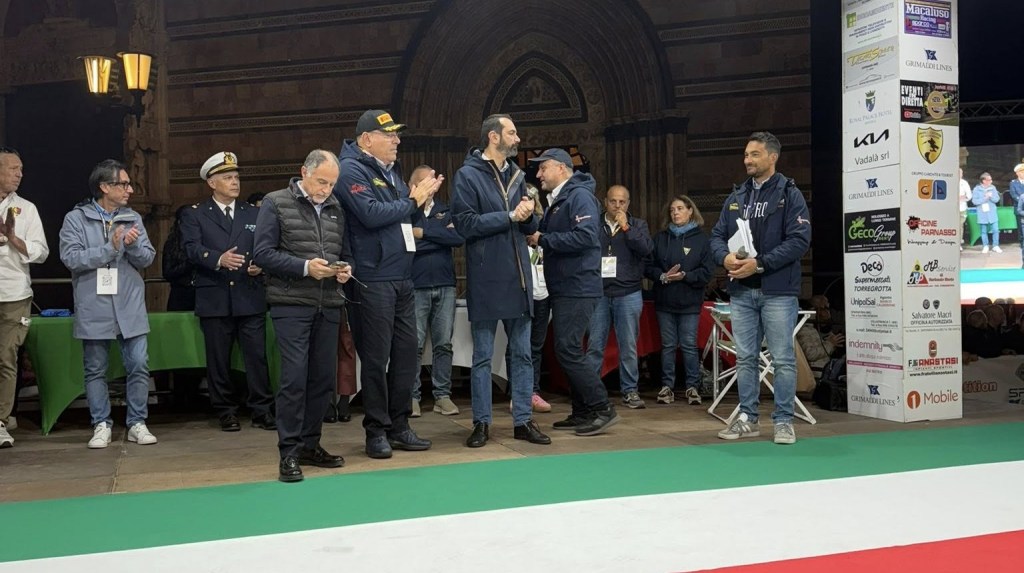 A Piazza Duomo il 22° Rally Tirreno-Messina
