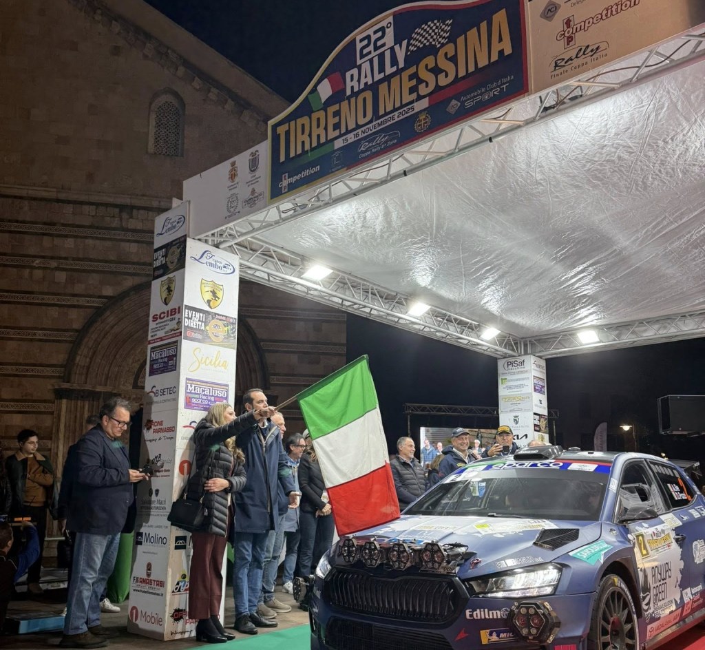 A Piazza Duomo il 22° Rally Tirreno-Messina