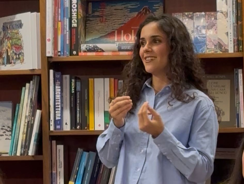 Alice Scimone - Silent Reading Club