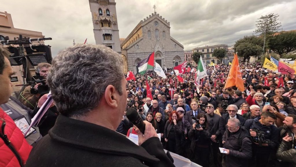 Corteo no ponte foto Cgil
