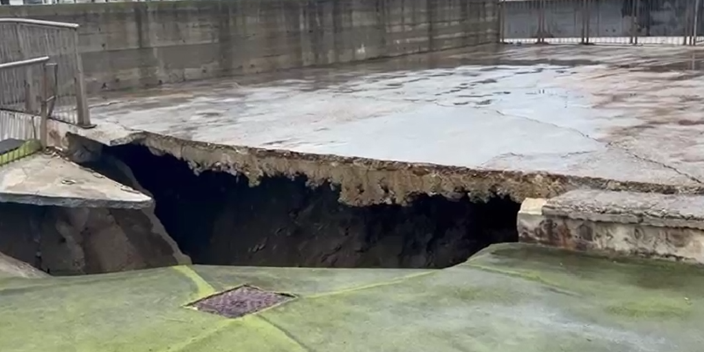 Crollo piazzetta Torre Faro