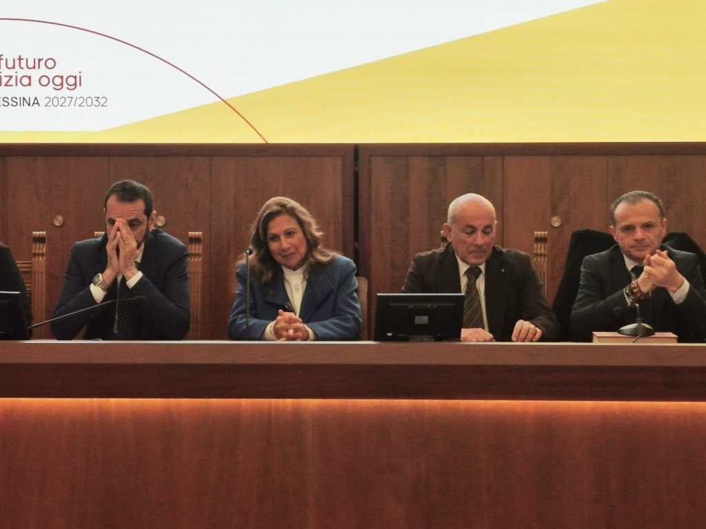 Conferenza stampa servizi sociali