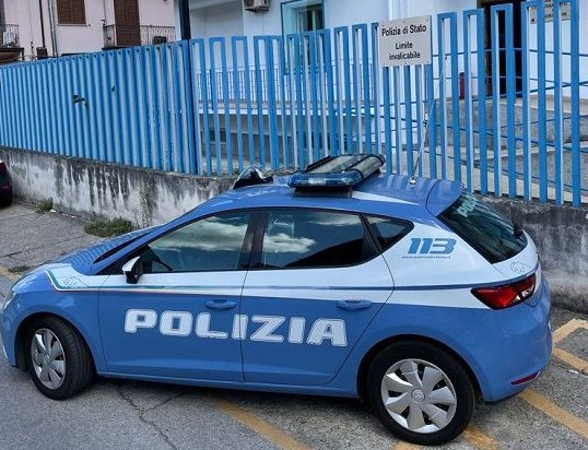 Arrestata a Scampia una coppia responsabile di furti in abitazione tra Taurianova e Vibo Valentia