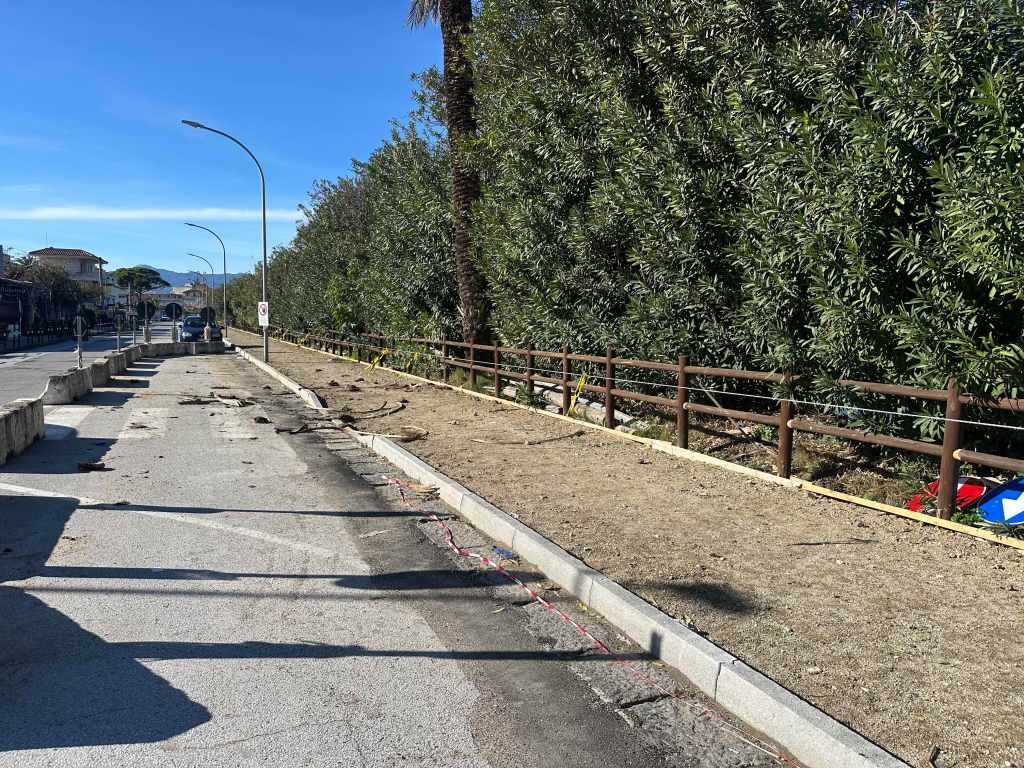 lavori pista ciclabile ganzirri faro 