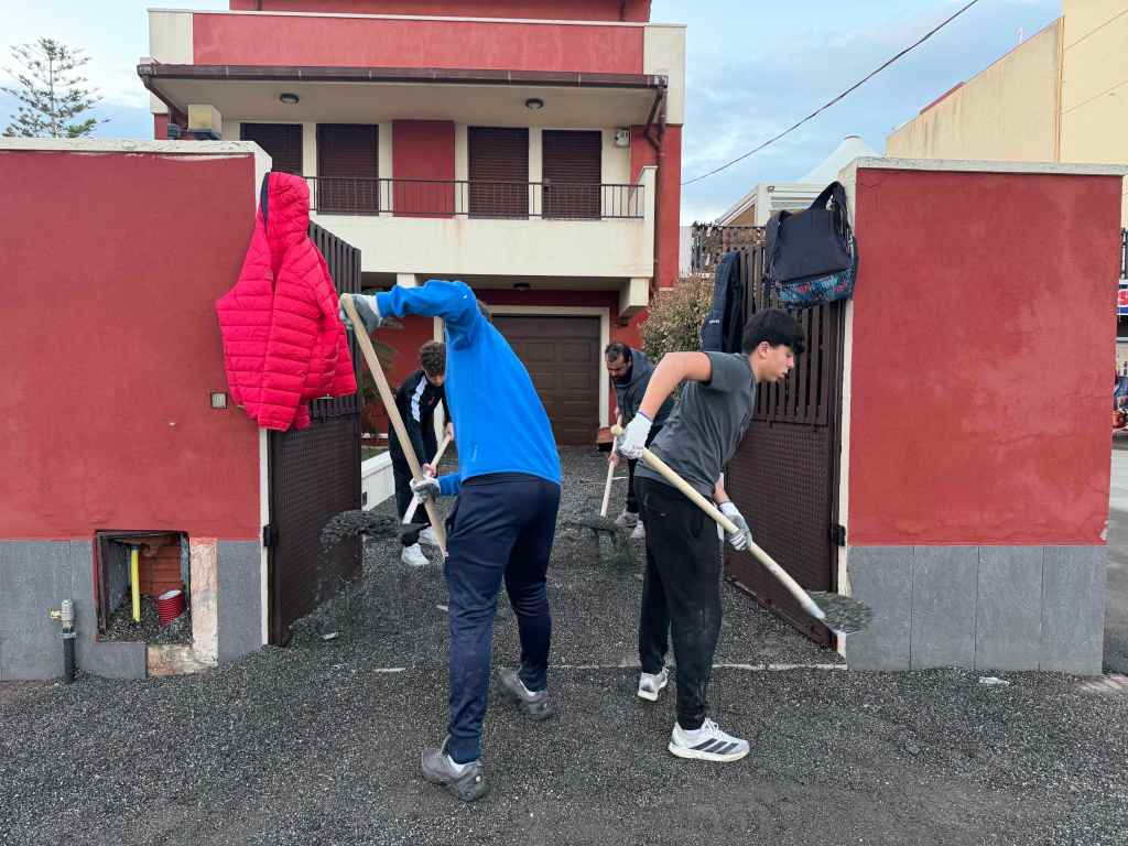 angeli del fango Santa Teresa