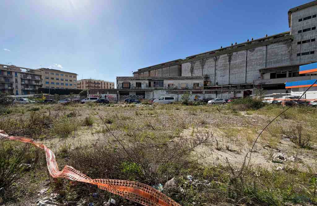 ex i hub demolizioni