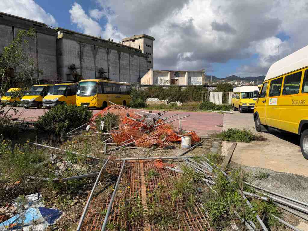 ex i hub demolizioni